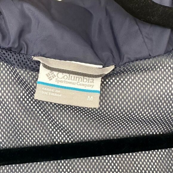 Columbia Ridge Gates Women's Green Distressed Tropical Print Jacket - Picture 7 of 11